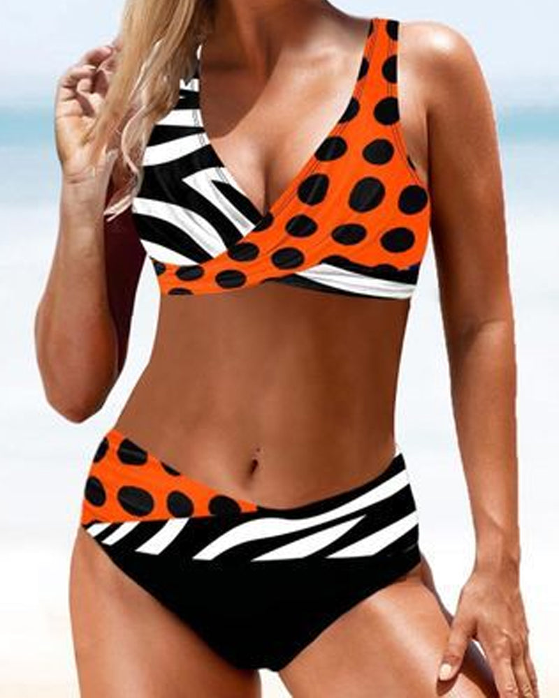 Eva – Bikini colorée et joyeuse