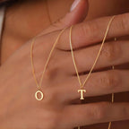 Anaïs™ | Collier Initiale au Charme Personnel