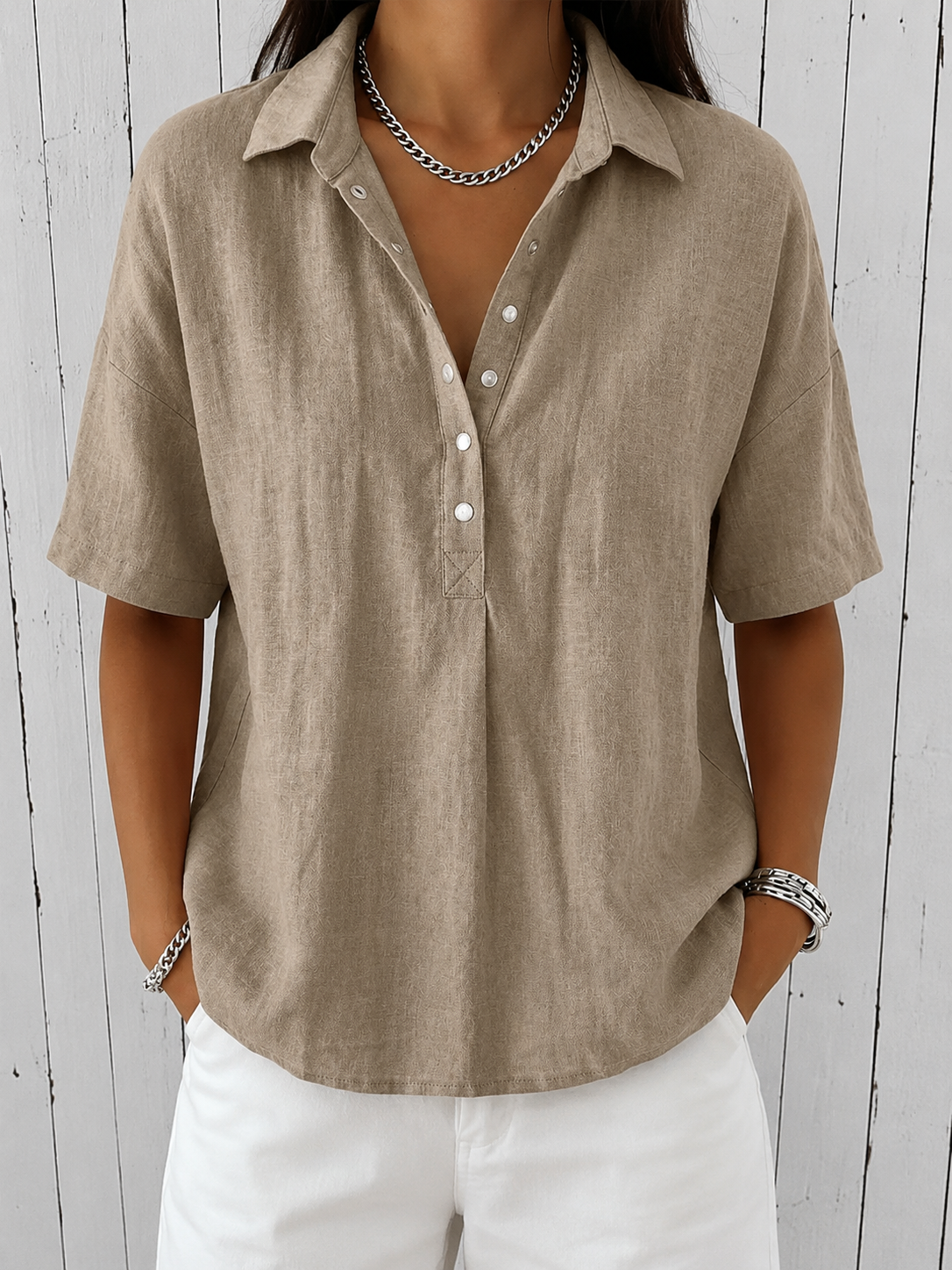 Ava | Blouse avec Col et Détails de Bouton