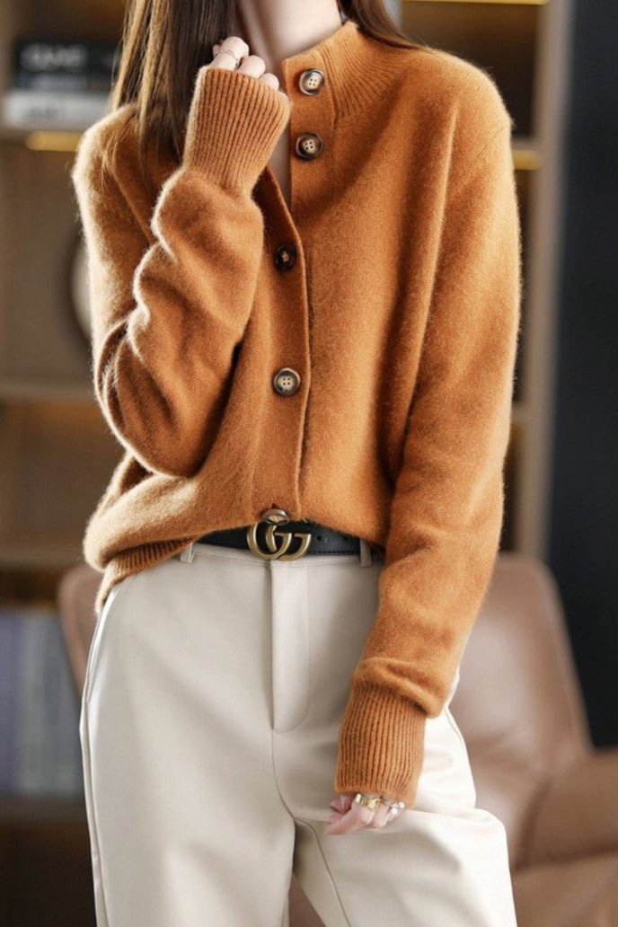 Margaux™ | Cardigan Classique à Boutons camel
