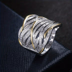 Bague torsadée élégante à plusieurs couches